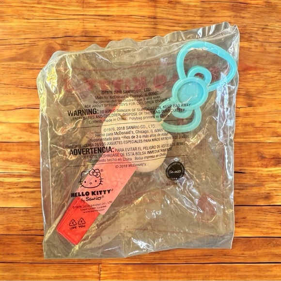 RARE Hello Kitty McDonald’s Happy Meal Toys Lot (2018-2019) - 3 PCS - Unopened - Picture 9 of 11